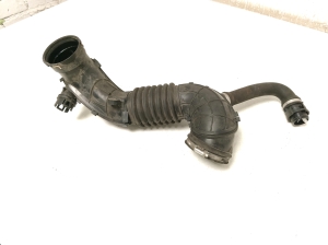   Air intake hose  - 7810745 