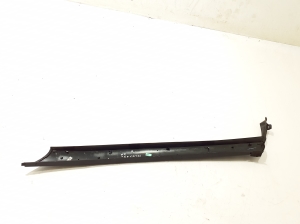 Polestar 2 II (2021–2026) Windshield pillar outer molding 31672585 - 2