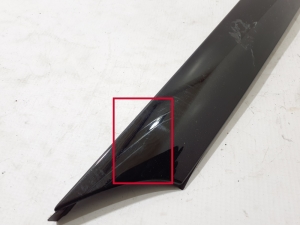 Polestar 2 II (2021–2026) Windshield pillar outer molding 31672585 - 4