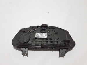 AUDI Q8 (2018–2026) Instrument cluster 4K0920890B - 4