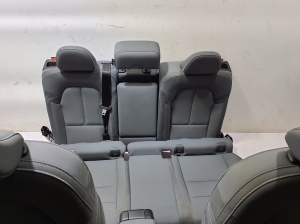 Polestar 2 II (2021–2026) Salons un tā detaļas - 5
