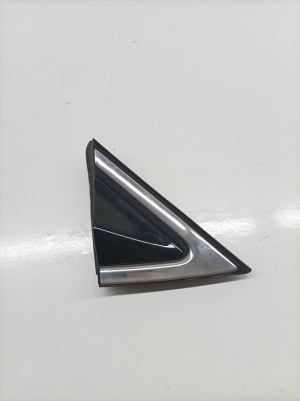   Mirror triangle trim  - 861902W000 