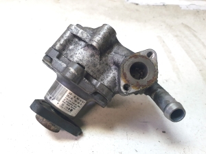 AUDI A4 B8 (2007–2016) Servopumpe 8K0145154B - 4