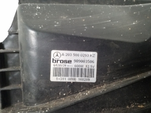 Mercedes Benz C-Class 203 (2000–2007) Dzesēšanas ventilators un tā daļas A2035000293 - 4