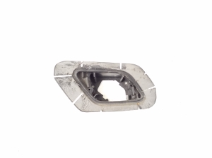   Esitule pesudüüsi hoidik  - 7P5807756D 