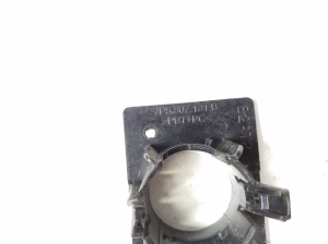 Porsche Cayenne (2010–2017) Front parking sensor holder 7P5807131B - 3