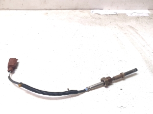 AUDI A4 B8 (2007–2016) Abgastemperatursensor 03L906088E - 5