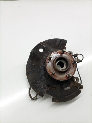 Hyundai Santa Fe (2012–2018) Front wheel hub and its parts 517152W000 - 2