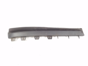 Porsche Cayenne (2010–2017) Mud flap 7P5853887E - 2