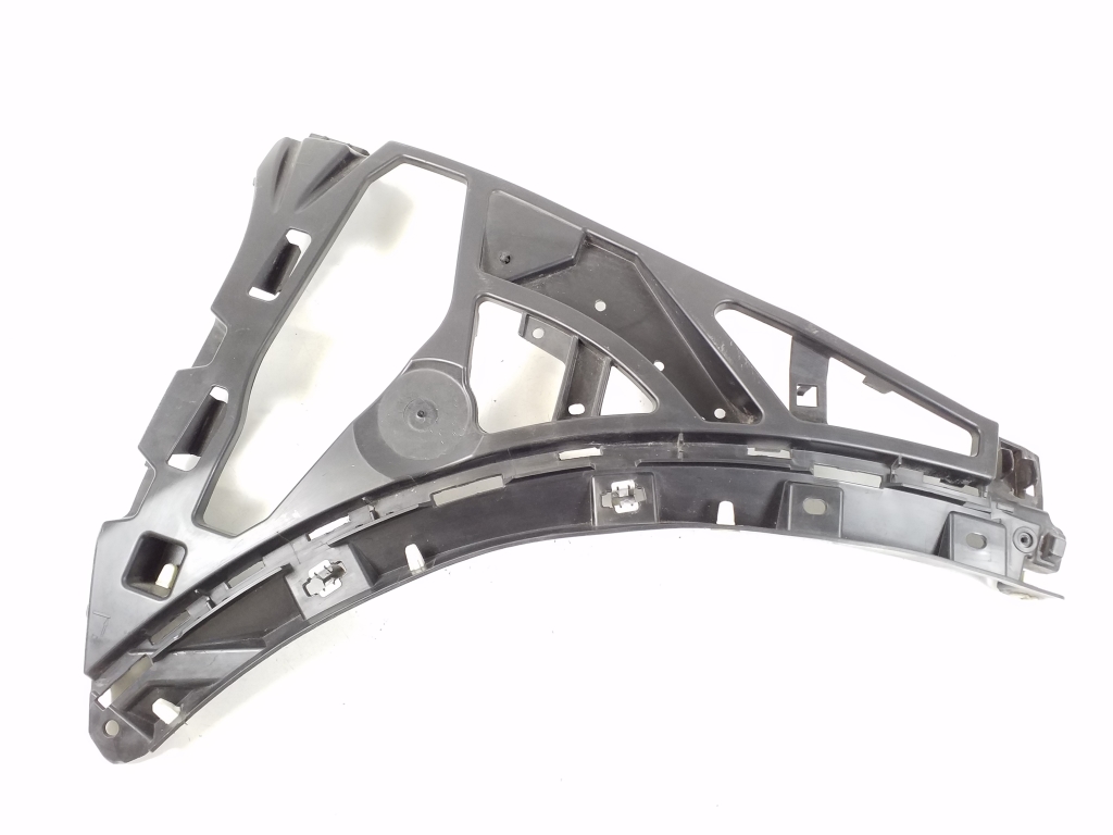 Porsche Cayenne (2010–2017) Priekšējā bampera kronšteins 7P5807178 Porsche Cayenne (2010–2017) Priekšējā bampera kronšteins 7P5807178