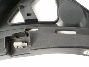 Porsche Cayenne (2010–2017) Priekšējā bampera kronšteins 7P5807178 - 3