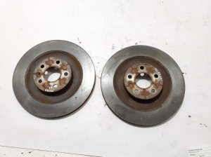 Polestar 2 II (2021–2026) Tagumine piduriketas 32300814 - 2