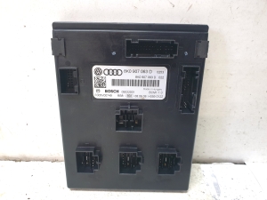 AUDI A4 B8 (2007–2016) Komforta bloks 8K0907063D - 4