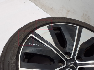 Polestar 2 II (2021–2026) Velgede komplekt - 14