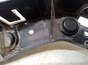Citroen Berlingo (2008–2018) Esiporitiiva kinnitus 9644734180 - 2