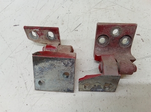 Citroen Berlingo (2008–2018) Front door lower hinge BERLINGO2009M - 2