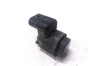AUDI A4 B8 (2007–2016) PDC-Sensor vorne 420919275 - 2