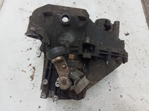 Getriebe - 957T7F096