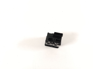 Ford Mustang Mach-E Mach-E (2020–2026) USB-pesa ML3T14F014AB - 2