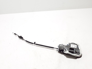   Rear side door lock  - LJ8BR264B52AM 