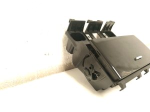 Jaguar XF (2008–2016) Topsihoidja 8X2354045C22 - 3