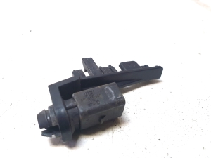 Outside temperature sensor - 8K0820536
