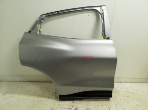  Aizmugurējās sānu durvis  - LJ8BR24630-AB 