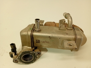   EGR valve cooler  - 147350678r 
