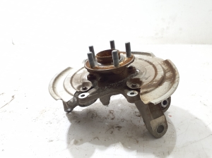 Ford Mustang Mach-E Mach-E (2020–2026) Tagumine rumm LK9C5B758DNA - 3
