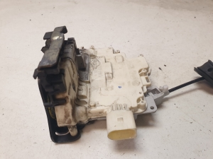 AUDI A4 B8 (2007–2016) Front door lock 8J1837016A - 2