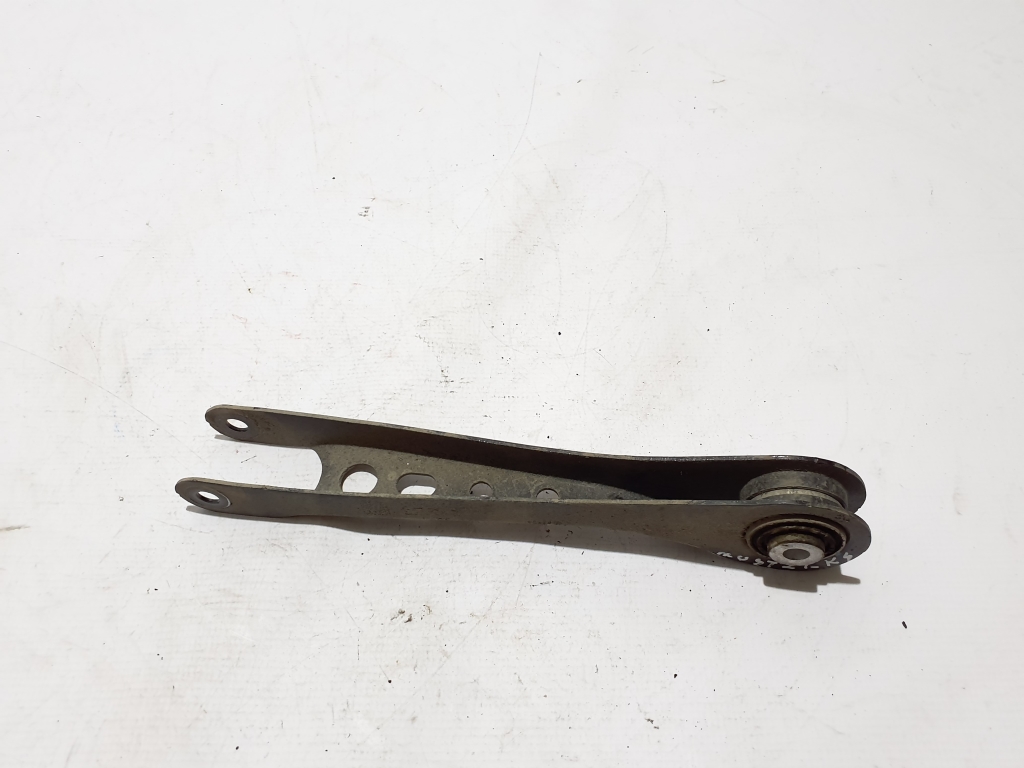 Ford Mustang Mach-E Mach-E (2020–2026) Tagumine õõtshoob LJ9C5B928AB Ford Mustang Mach-E Mach-E (2020–2026) Tagumine õõtshoob LJ9C5B928AB