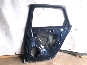 AUDI A4 B8 (2007–2016) Rear side doors - 3