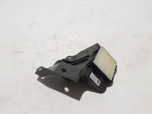 Ford Mustang Mach-E Mach-E (2020–2026) Pimeda nurga radar Distronic ML3T14H031AH - 5
