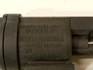 Mercedes Benz C-Class 204 (2007–2014) Magnetventil 0025401497 - 3