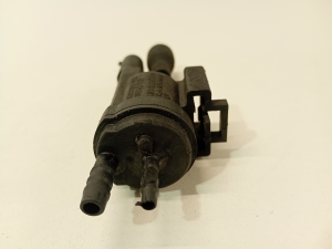Mercedes Benz C-Class 204 (2007–2014) Solenoid 0025401497 - 3