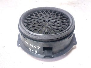 Tagumise külgukse kõlar - A0176301