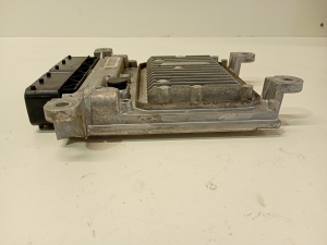Opel Vivaro B (2014–2019) Engine control unit a6519005301 - 4