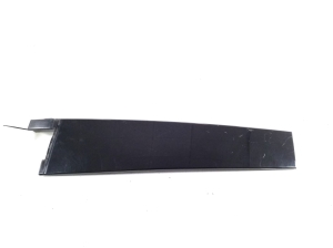   Tagumise külgukse muu osa  - LJ8BR254A40ABW 