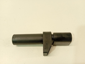 Opel Vivaro B (2014–2019) Kurbelwellensensor a0031532828 - 4