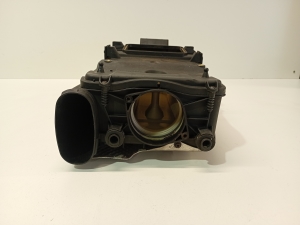 Opel Vivaro B (2014–2019) Luftfiltergehäuse a6510901101 - 4