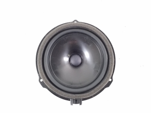   Rear side door speaker  - LJ8T18808NA 