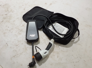 Ford Mustang Mach-E Mach-E (2020–2026) Ladekabel LJ9810F868BF - 3