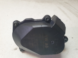 AUDI A4 B8 (2007–2016) Saugrohrklappen-Stellmotor 03L129086 - 5