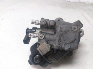AUDI A4 B8 (2007–2016) Kraftstoffpumpe 03L130755 - 3