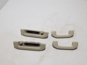 Roof inner handle