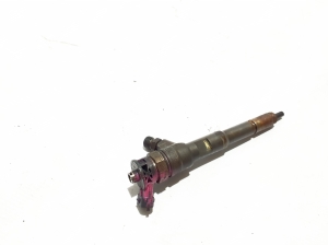 Dacia Logan II (2012–2026) Fuel injector 8201108033 - 4