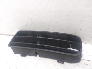 Volkswagen Golf IV (1997–2003) Front bumper lower grille 1J0853665B - 2