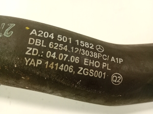 Mercedes Benz C-Class 204 (2007–2014) Jahutusradiaatori voolik A2045011582 - 4