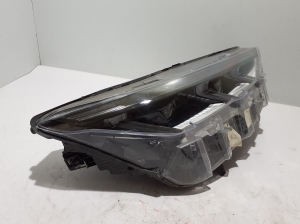 Ford Mustang Mach-E Mach-E (2020–2026) Esituli ja selle osad LJ8B13E014EE - 5