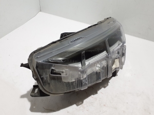 Ford Mustang Mach-E Mach-E (2020–2026) Esituli LJ8B13E015EE - 4